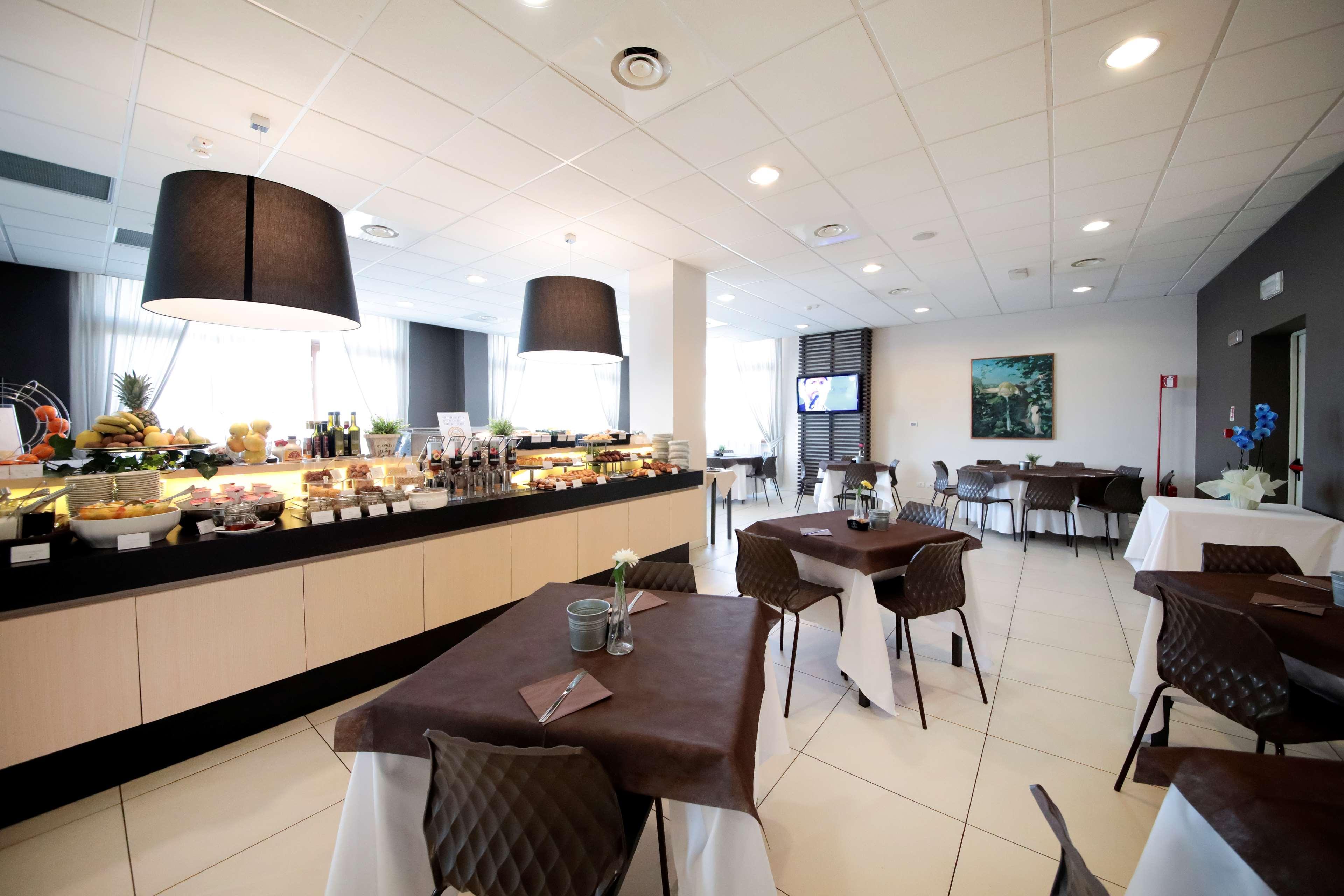 Best Western Hotel Cristallo Mantova Virgilio Dış mekan fotoğraf
